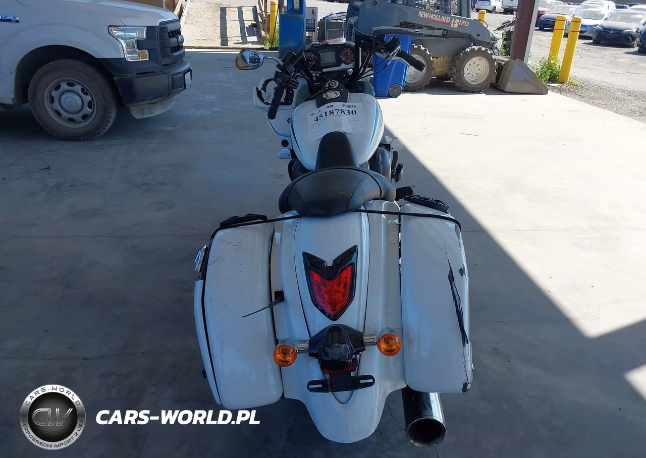 2016 Kawasaki Vn1700 K VIN:JKBVNRK11GA009415 - 6