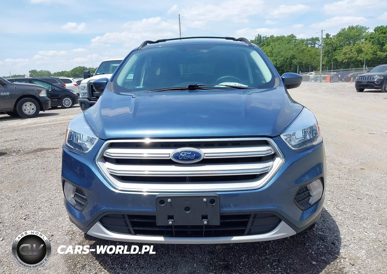 2018 Ford Escape Se VIN:1FMCU9GD0JUC38824 - 12
