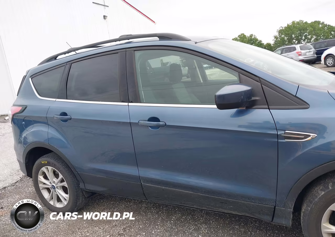 2018 Ford Escape Se VIN:1FMCU9GD0JUC38824 - 13