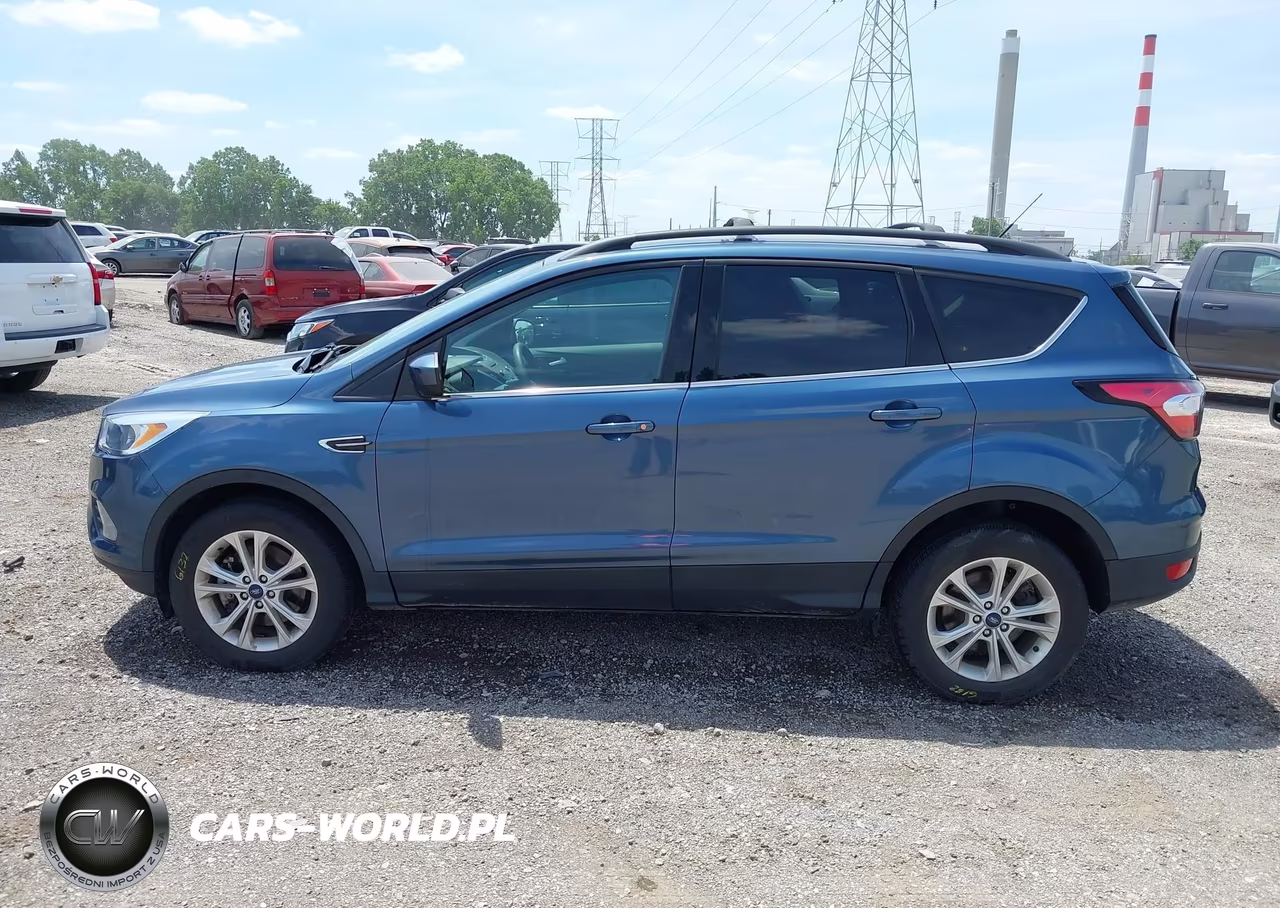 2018 Ford Escape Se VIN:1FMCU9GD0JUC38824 - 14