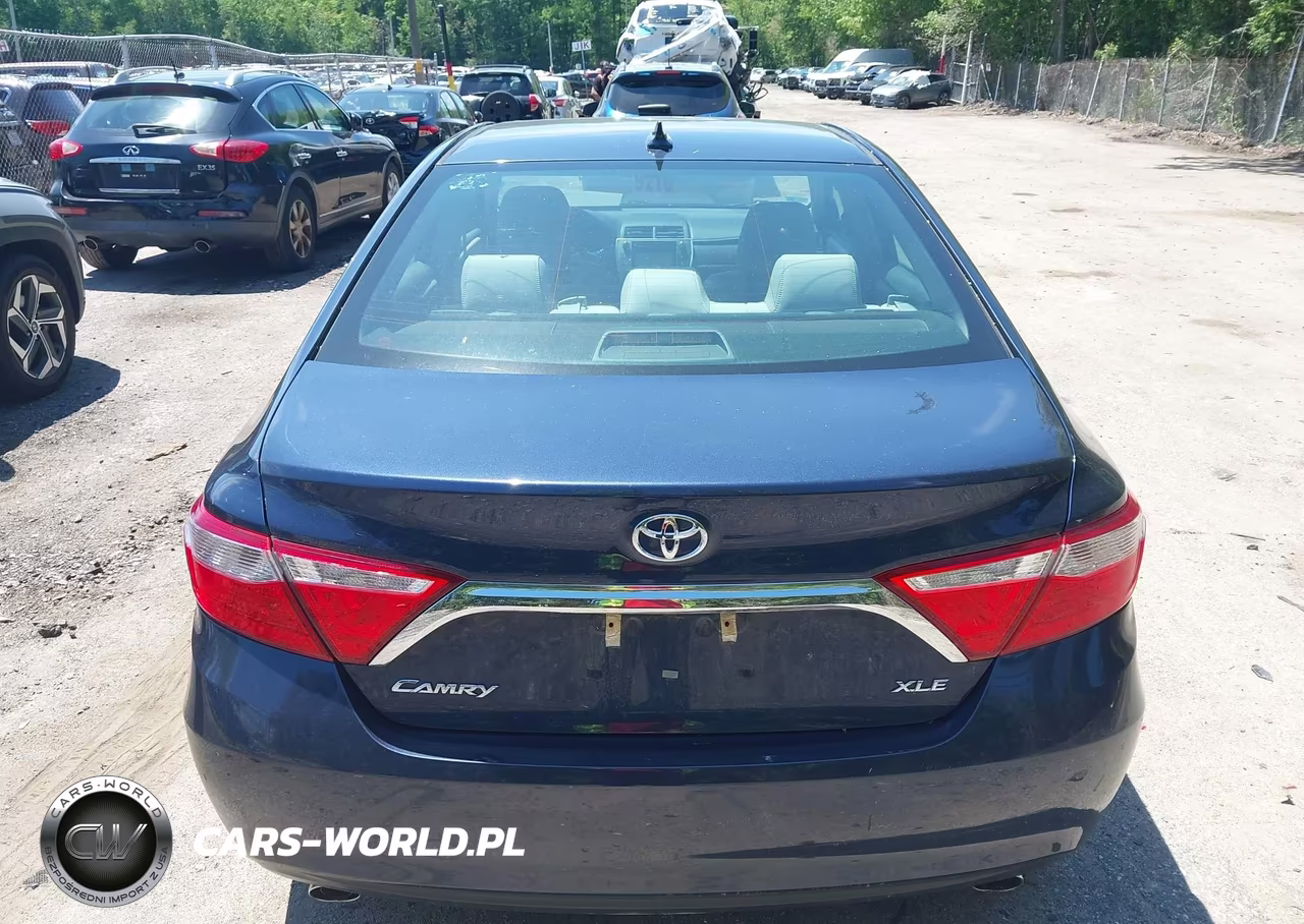 2015 Toyota Camry Xle V6 VIN:4T1BK1FK0FU562334 - 16