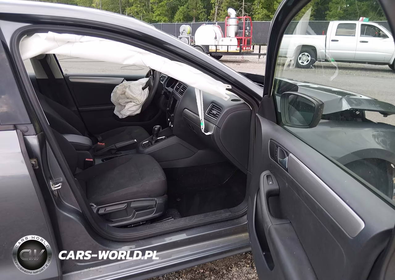 2016 Volkswagen Jetta 1.4T Se VIN:3VWD67AJ5GM400737 - 5