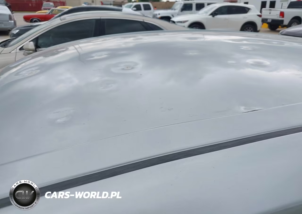 2019 Toyota Camry Le VIN:4T1B11HK9KU779083 - 18
