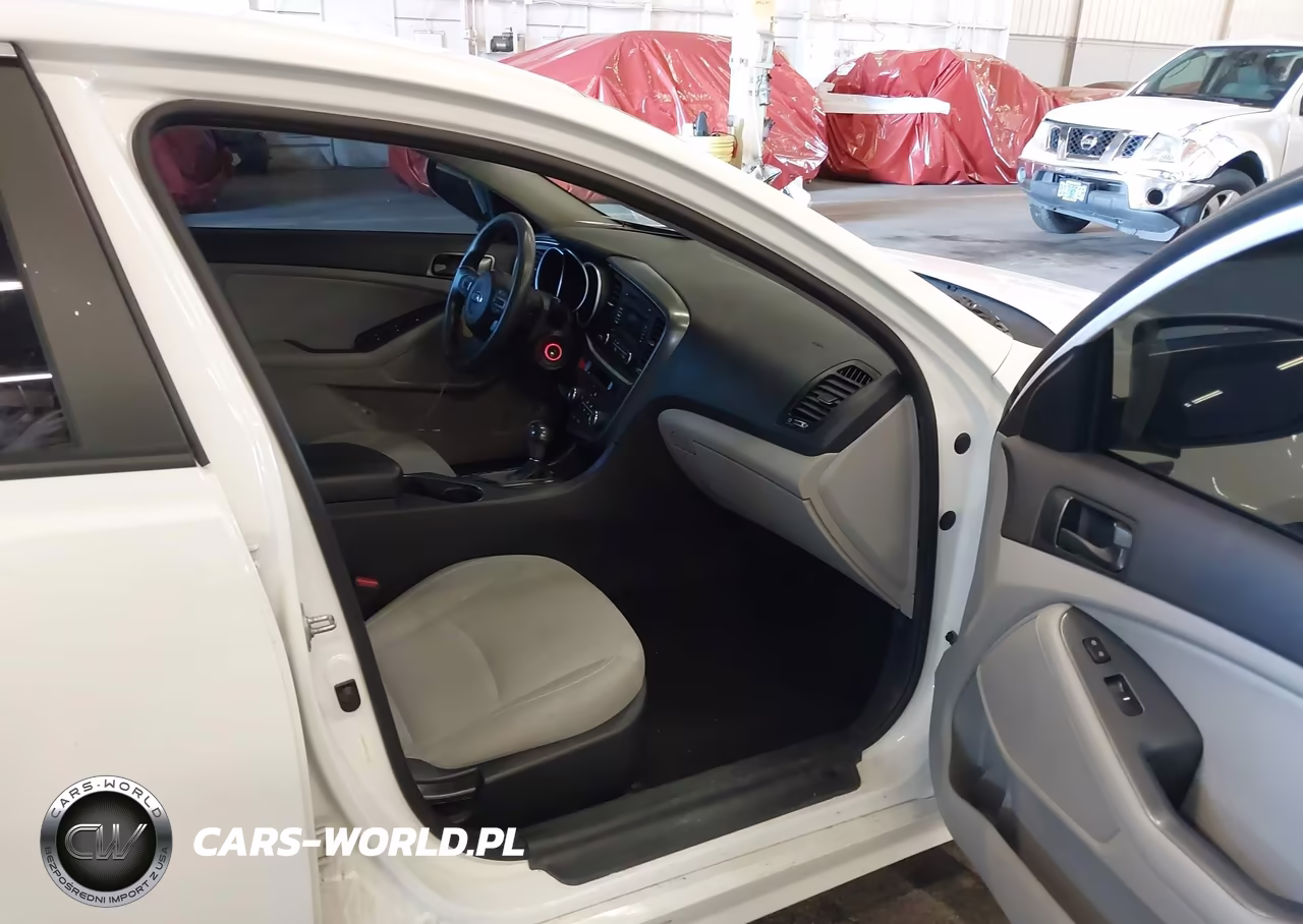 2015 Kia Optima Lx VIN:5XXGM4A77FG437183 - 5