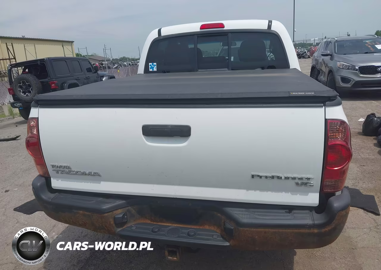 2014 Toyota Tacoma Prerunner V6 VIN:3TMJU4GN1EM157493 - 16