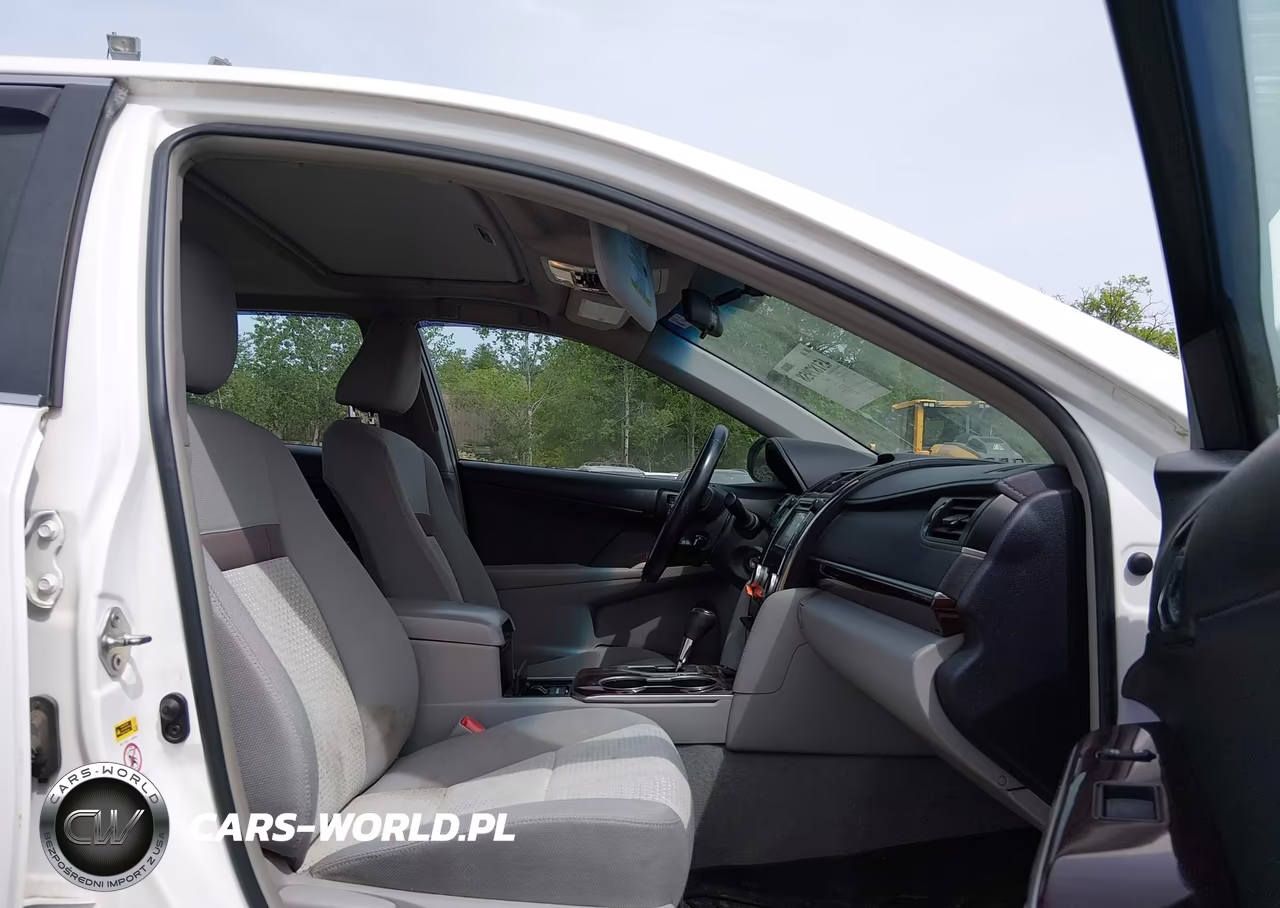 2013 Toyota Camry Xle VIN:4T4BF1FKXDR327348 - 5