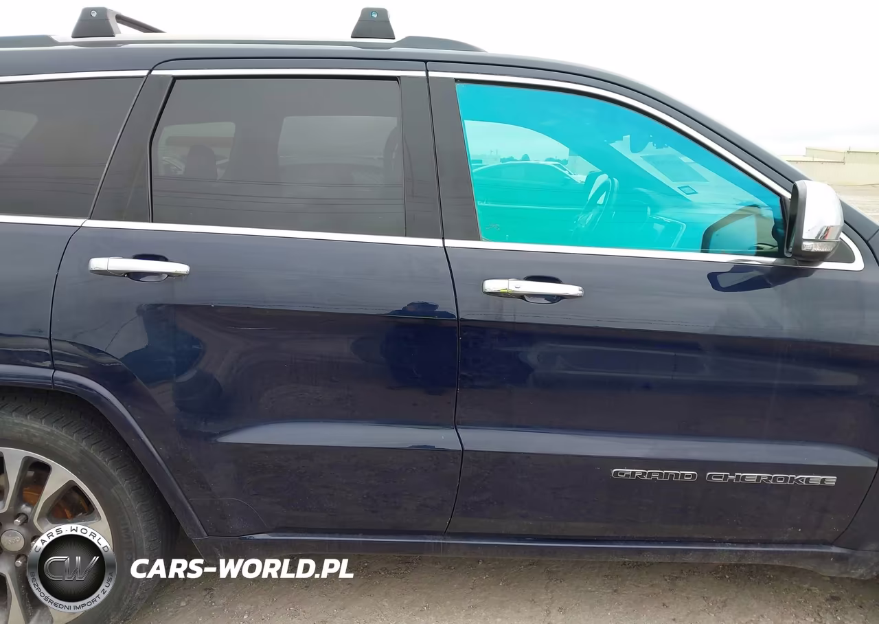 2017 Jeep Grand Cherokee Overland 4X4 VIN:1C4RJFCG7HC879751 - 13