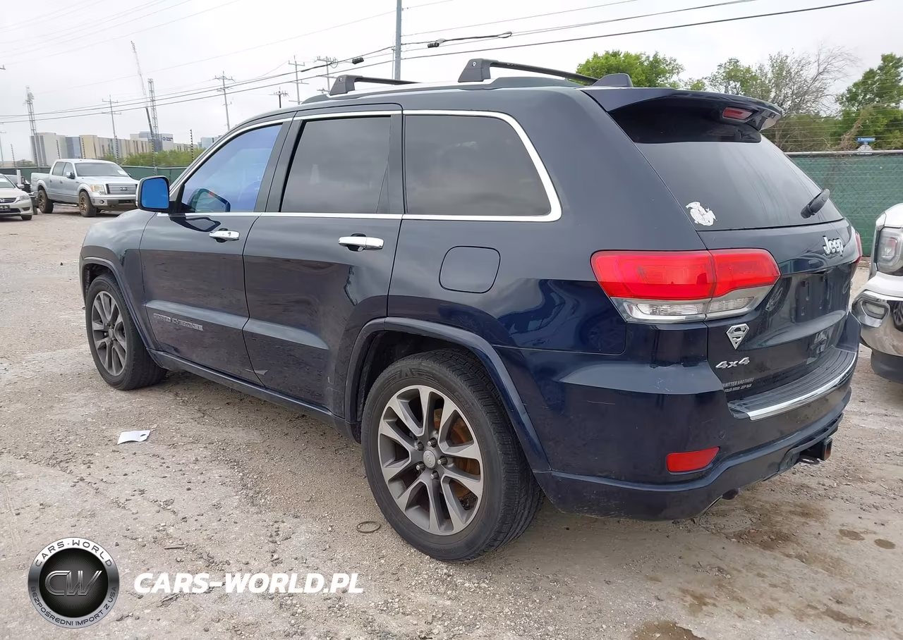 2017 Jeep Grand Cherokee Overland 4X4 VIN:1C4RJFCG7HC879751 - 3