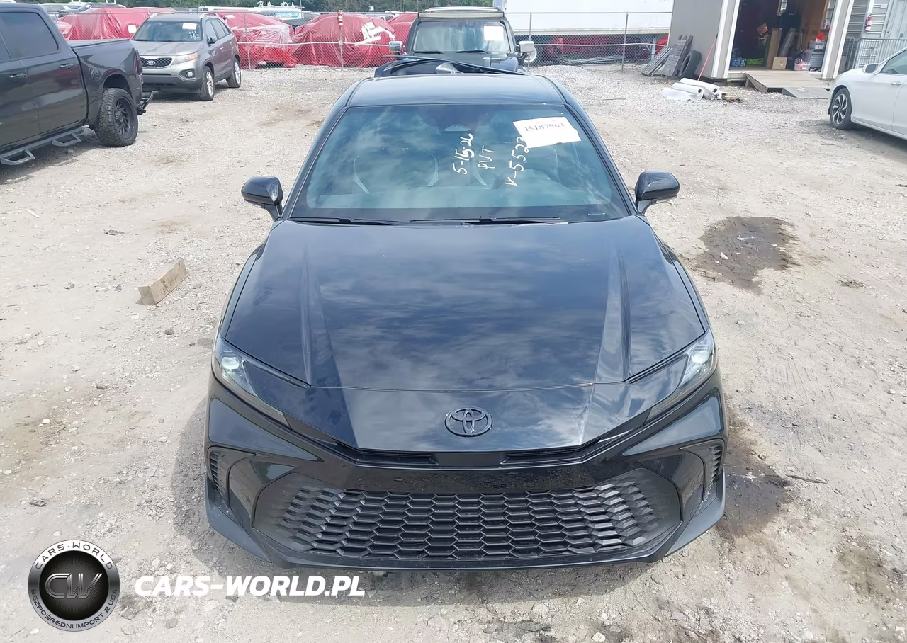 2026 Toyota Camry Se VIN:4T1DAACK9TU735523 - 12