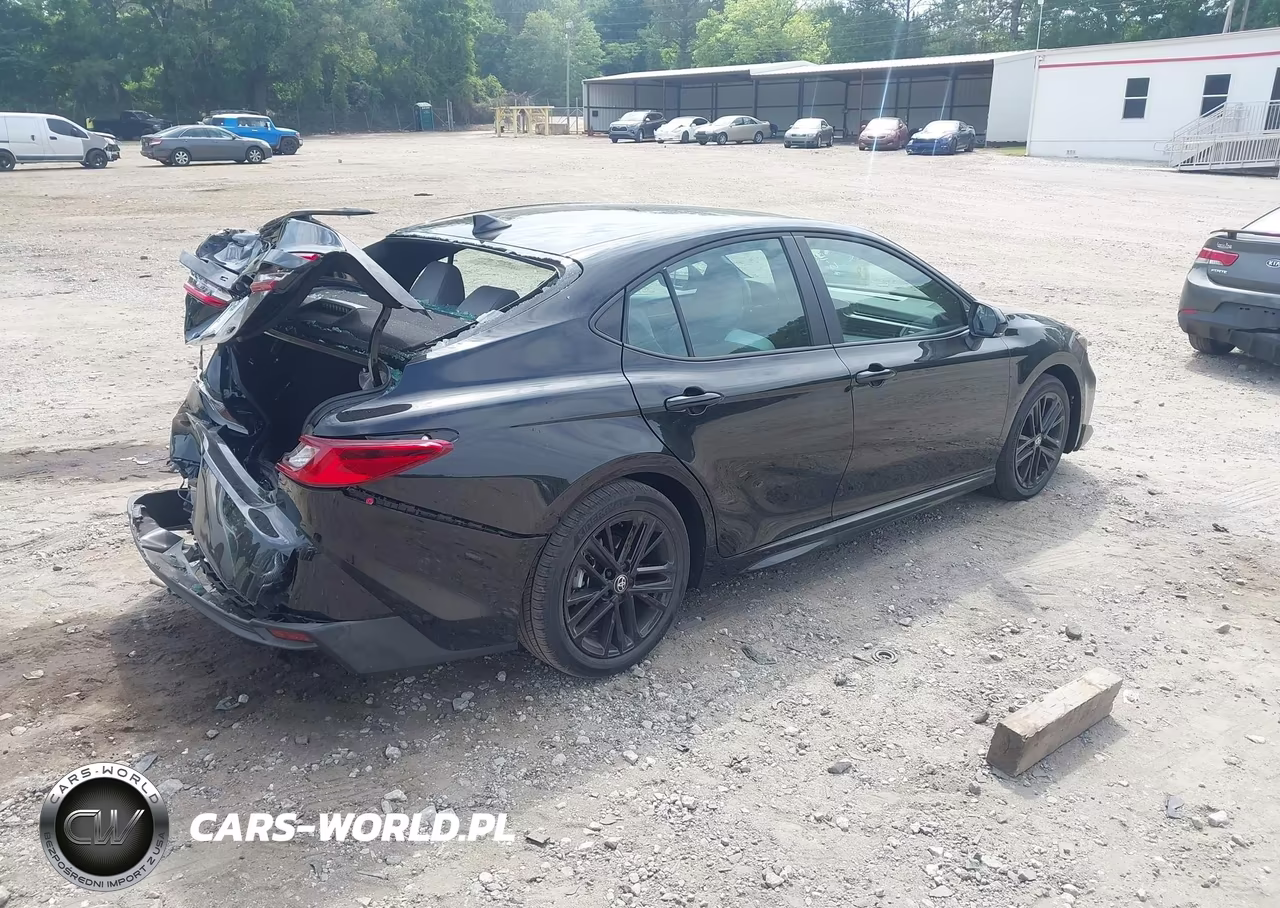2026 Toyota Camry Se VIN:4T1DAACK9TU735523 - 4