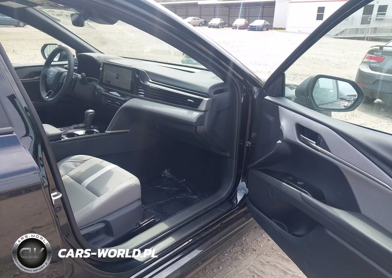 2026 Toyota Camry Se VIN:4T1DAACK9TU735523 - 5