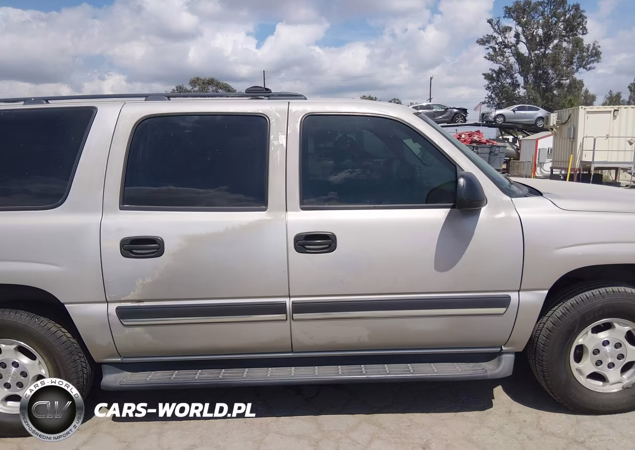 2005 Chevrolet Suburban 1500 Ls VIN:1GNEC16Z65J237836 - 12