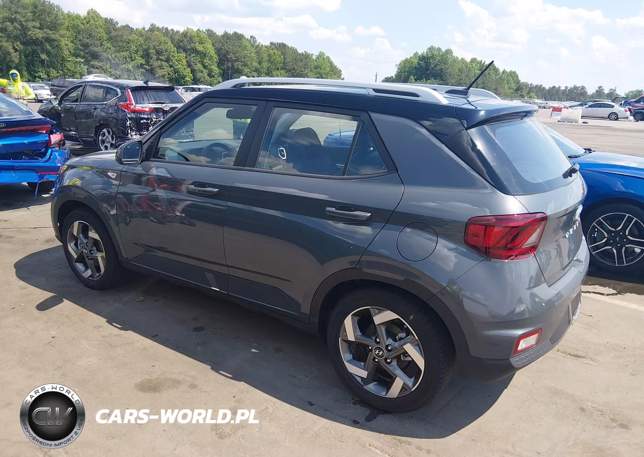 2023 Hyundai Venue Limited VIN:KMHRC8A35PU276937 - 3