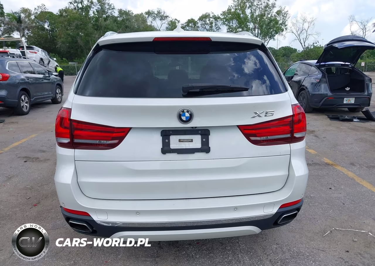 2018 BMW X5 xDrive35I VIN:5UXKR0C5XJ0X86136 - 16