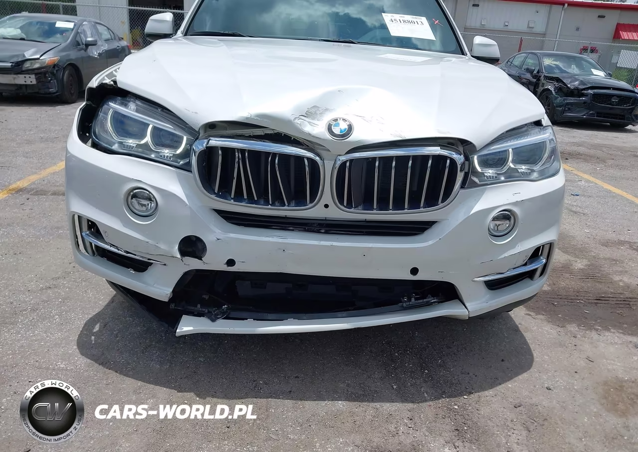 2018 BMW X5 xDrive35I VIN:5UXKR0C5XJ0X86136 - 6