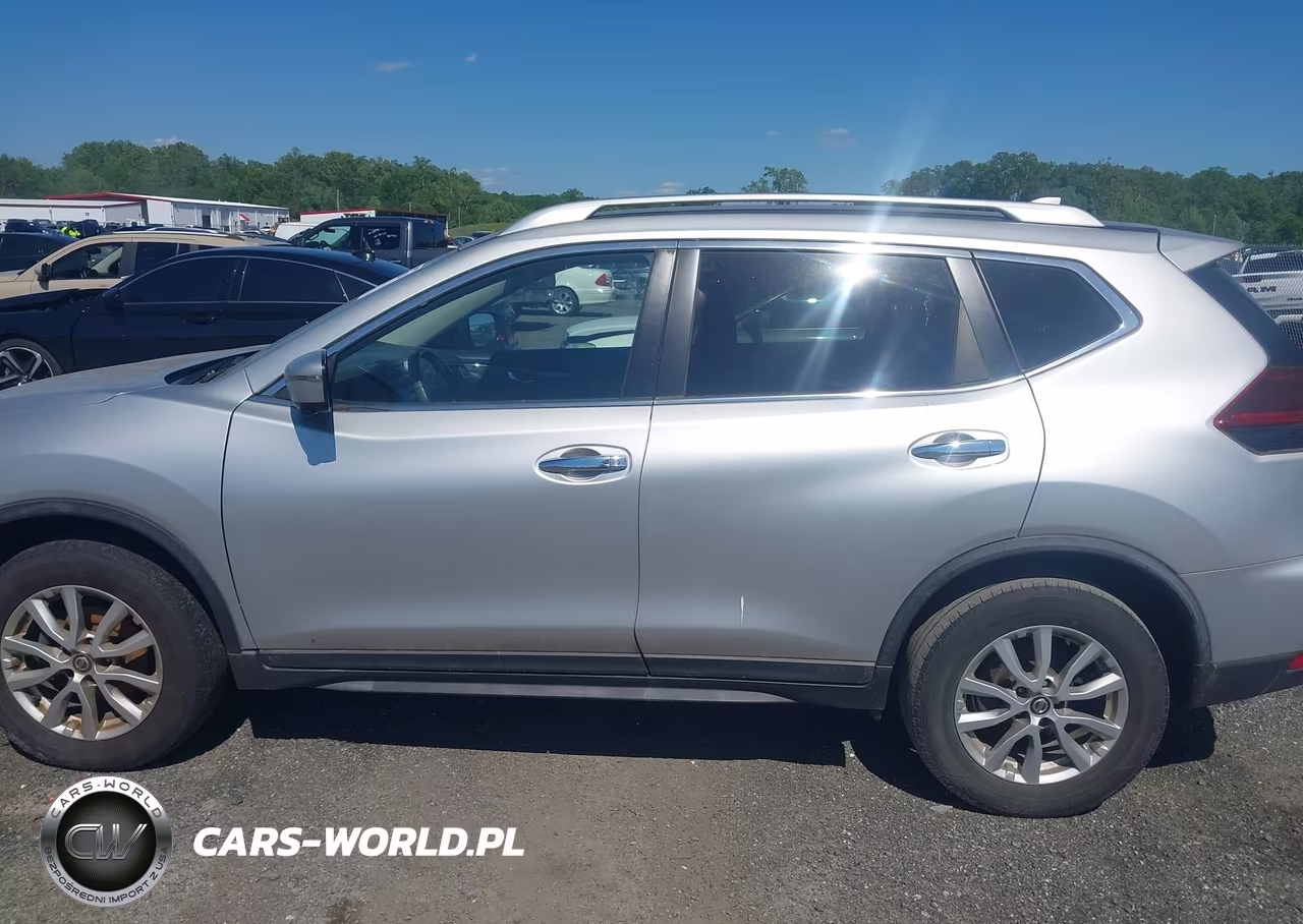 2018 Nissan Rogue Sv VIN:KNMAT2MVXJP599222 - 14
