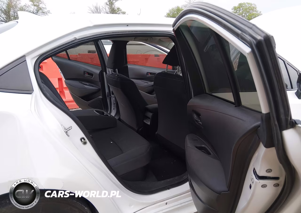 2025 Toyota Corolla Hybrid Le VIN:JTDBCMFE6S3081064 - 8