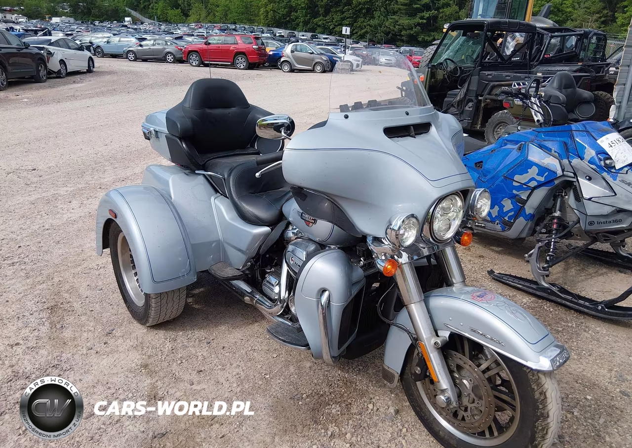 2023 Harley-Davidson Flhtcutg