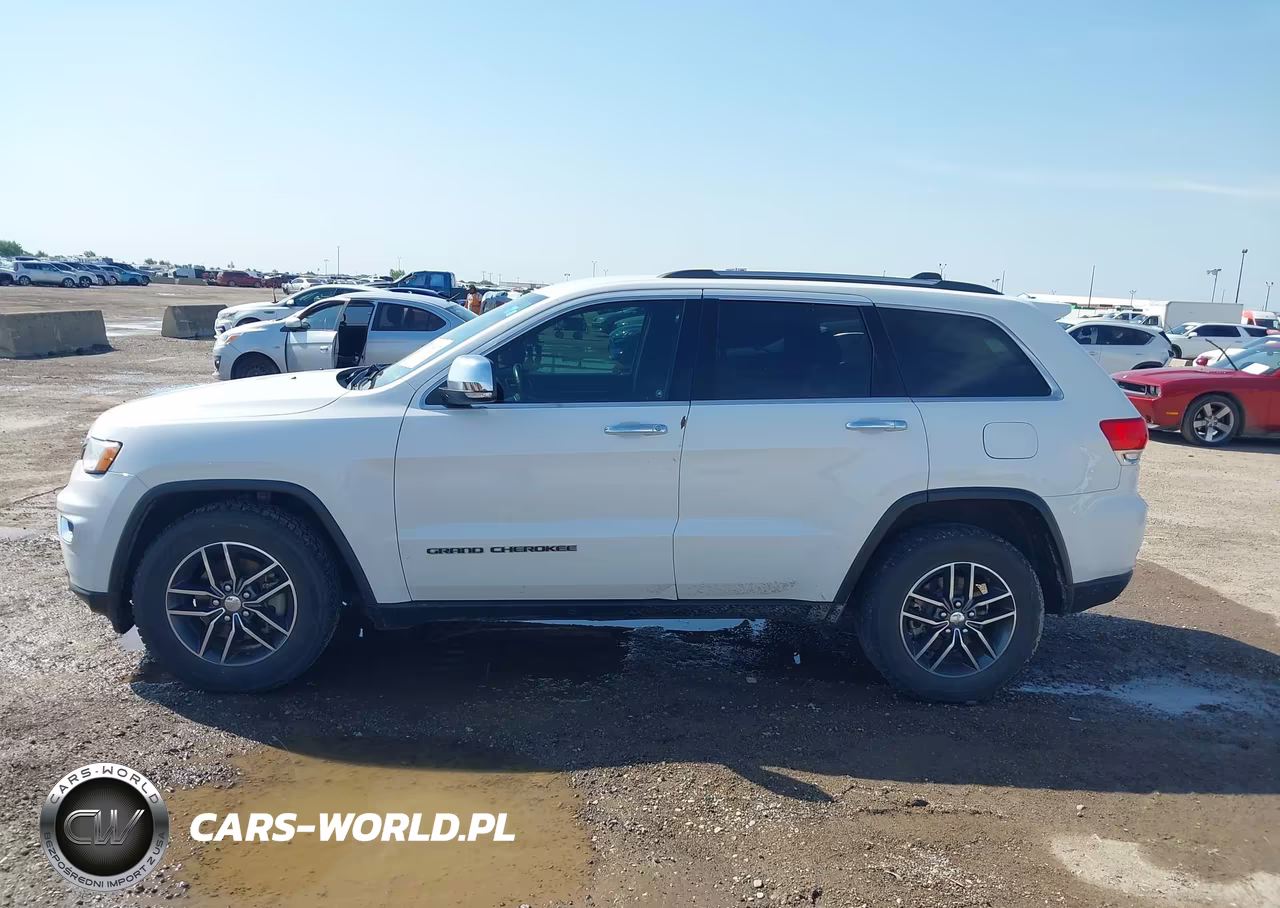 2018 Jeep Grand Cherokee Limited 4X2 VIN:1C4RJEBG6JC153591 - 14