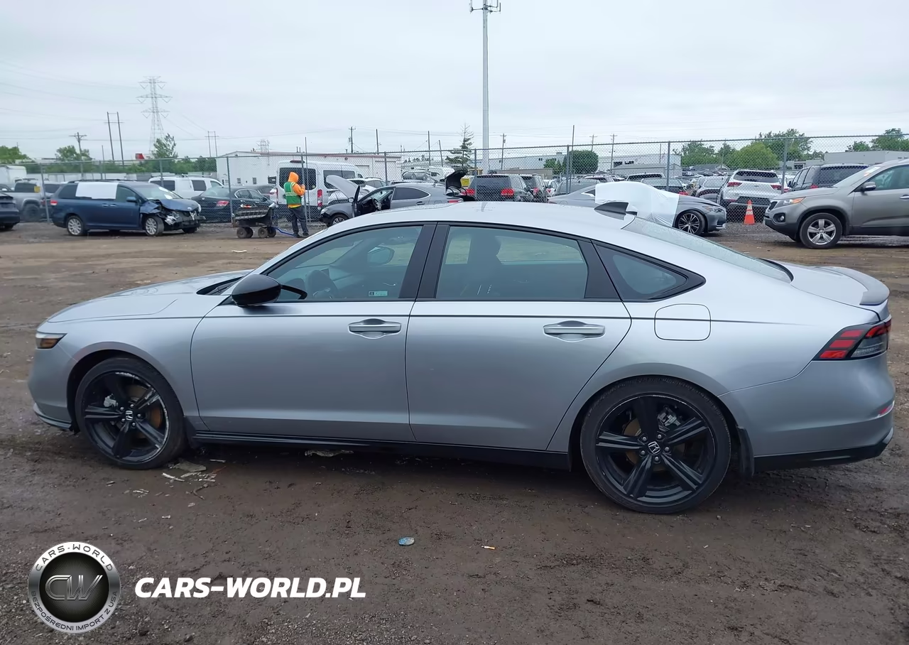 2023 Honda Accord Hybrid Sport-L VIN:1HGCY2F77PA002341 - 14