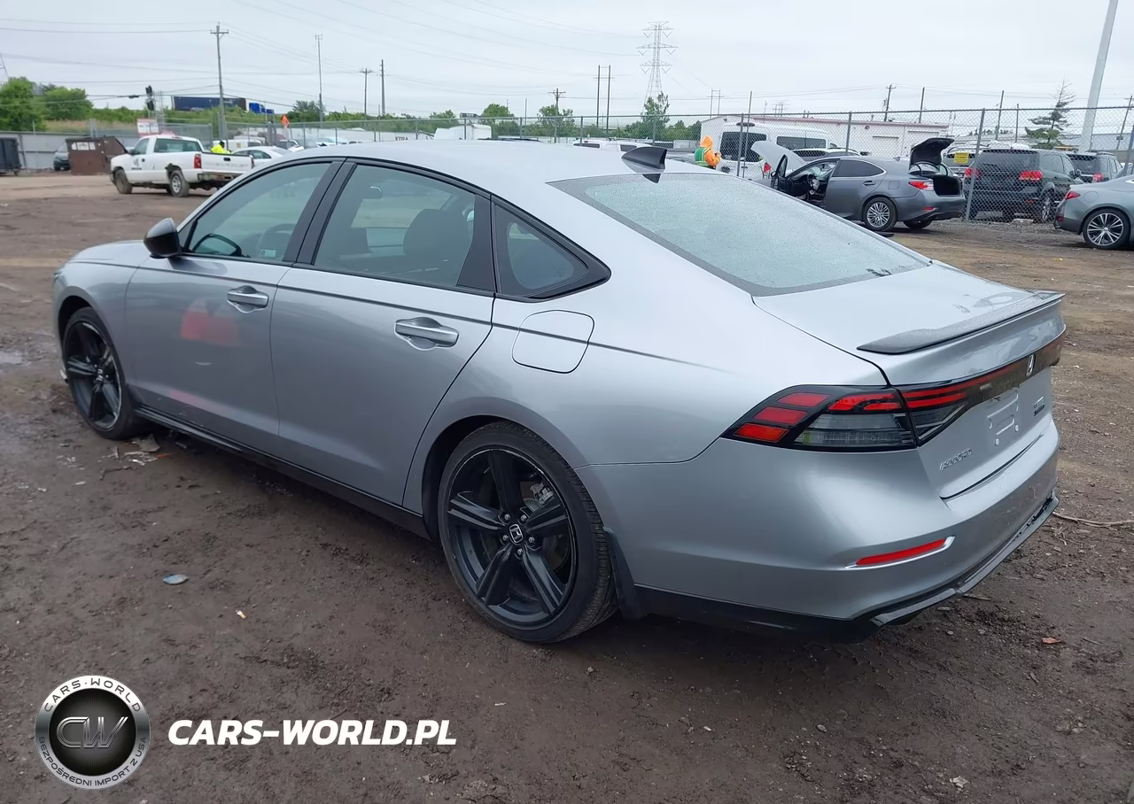 2023 Honda Accord Hybrid Sport-L VIN:1HGCY2F77PA002341 - 3