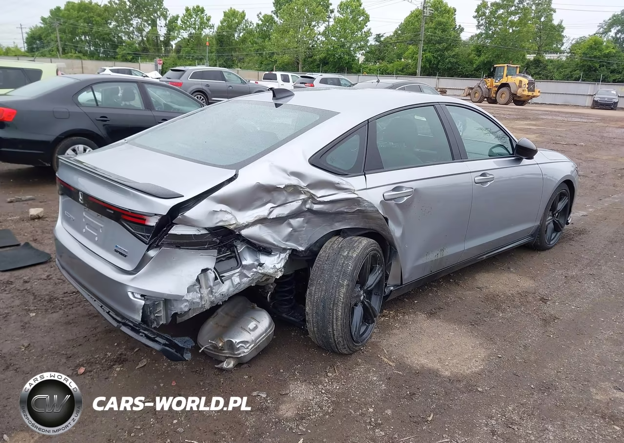 2023 Honda Accord Hybrid Sport-L VIN:1HGCY2F77PA002341 - 4
