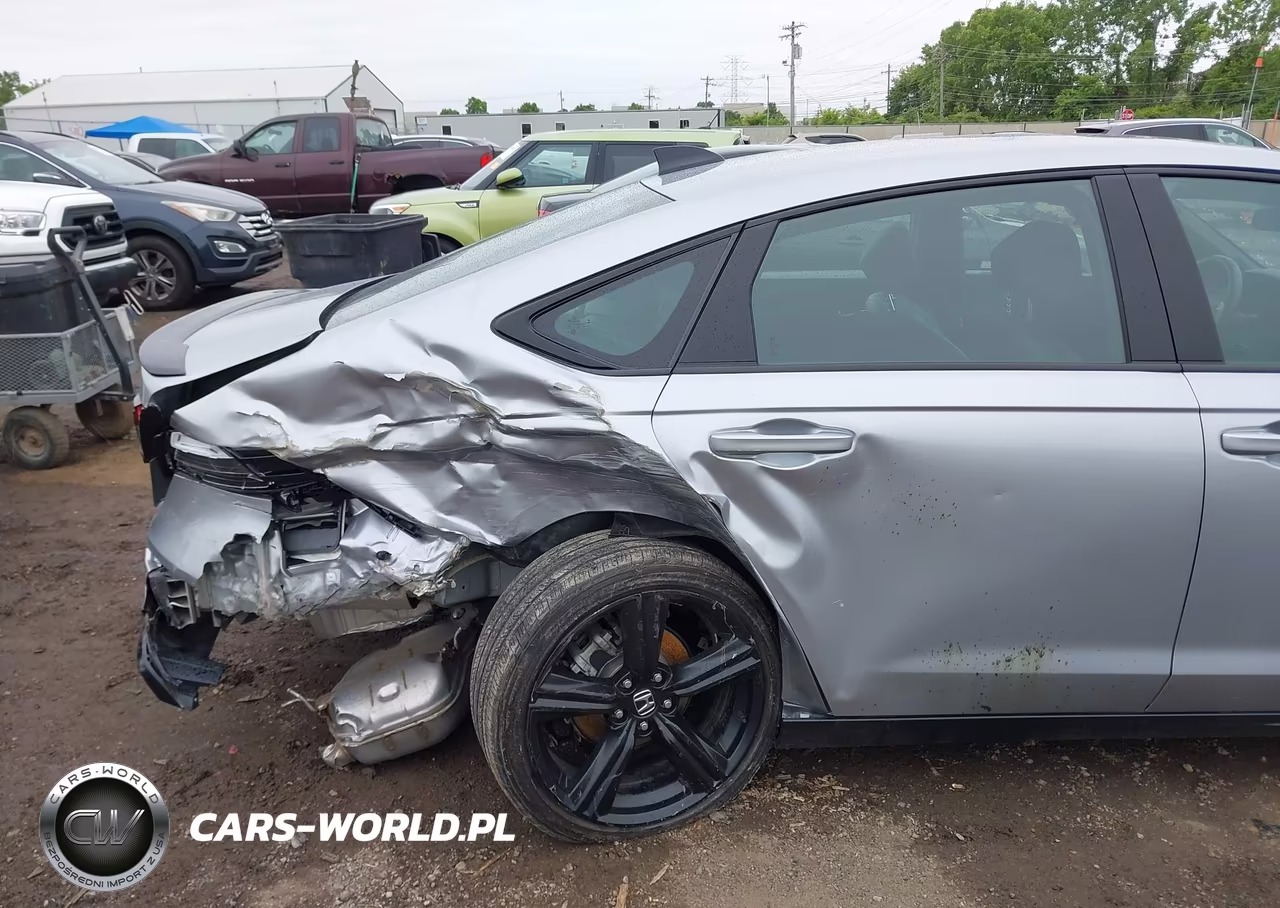 2023 Honda Accord Hybrid Sport-L VIN:1HGCY2F77PA002341 - 6