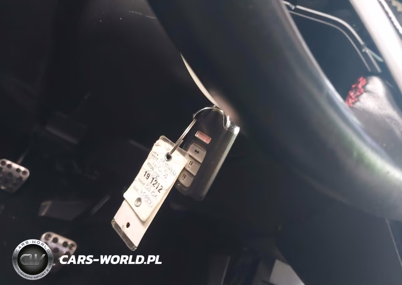 2019 Honda Civic Si VIN:2HGFC3A59KH753880 - 11