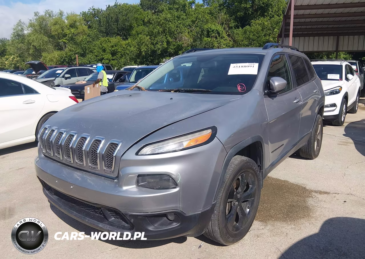 2015 Jeep Cherokee Latitude Altitude VIN:1C4PJMCB4FW789811 - 2