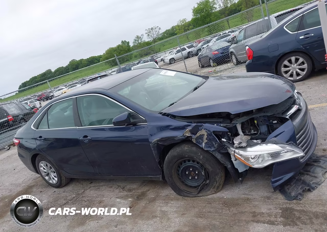 2017 Toyota Camry Le VIN:4T1BF1FKXHU808698 - 13