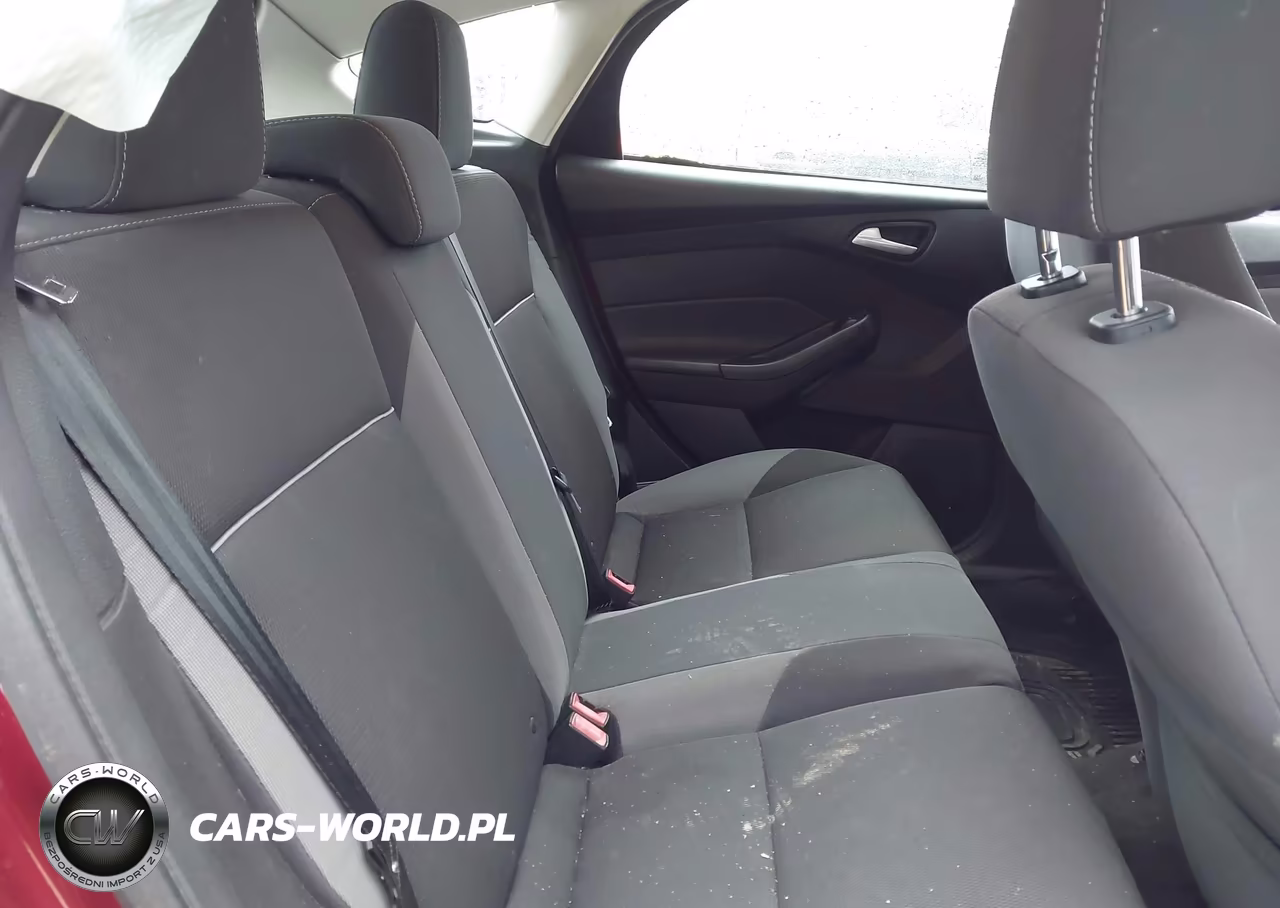 2013 Ford Focus Se VIN:1FADP3K23DL216335 - 8