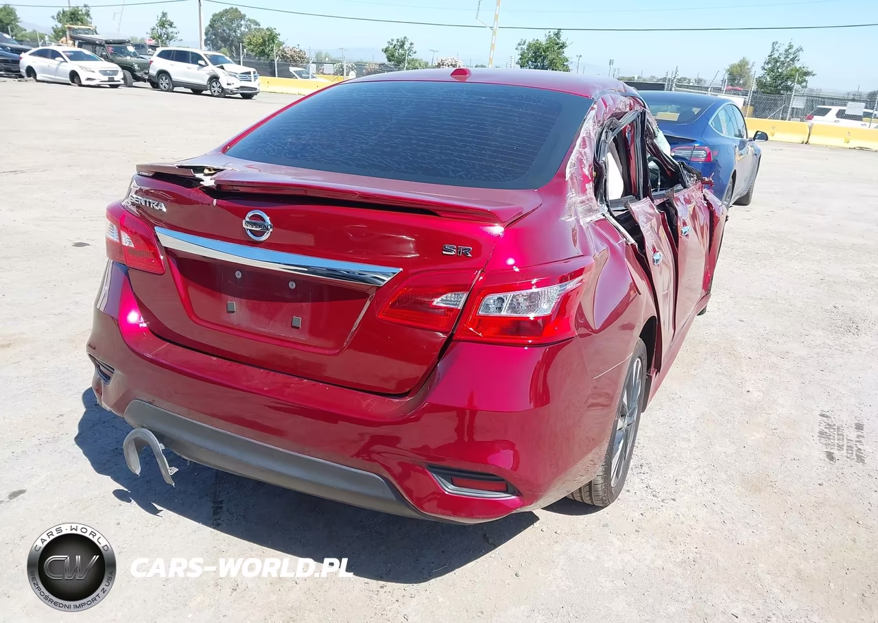 2019 Nissan Sentra Sr VIN:3N1AB7AP5KY441735 - 4