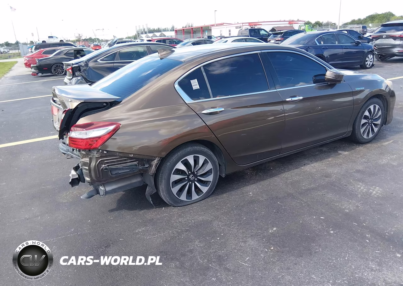 2017 Honda Accord Hybrid Ex-L VIN:JHMCR6F50HC022906 - 4