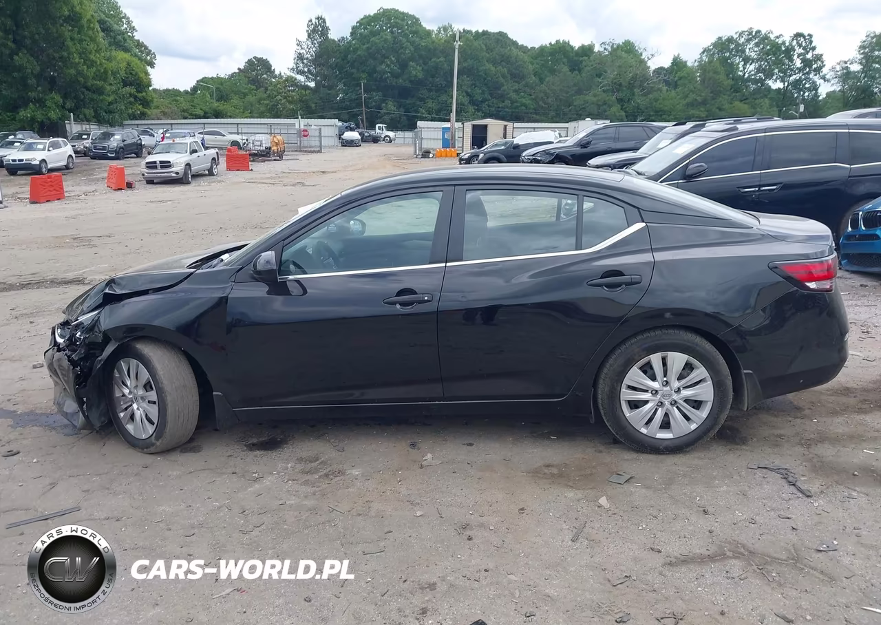 2025 Nissan Sentra S VIN:3N1AB8BVXSY206878 - 13