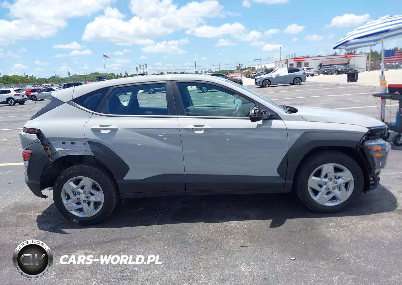 2025 Hyundai Kona Se VIN:KM8HA3AB2SU323832 - 14