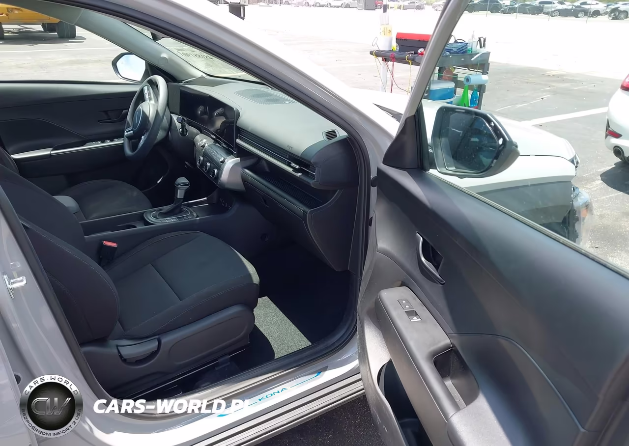 2025 Hyundai Kona Se VIN:KM8HA3AB2SU323832 - 5