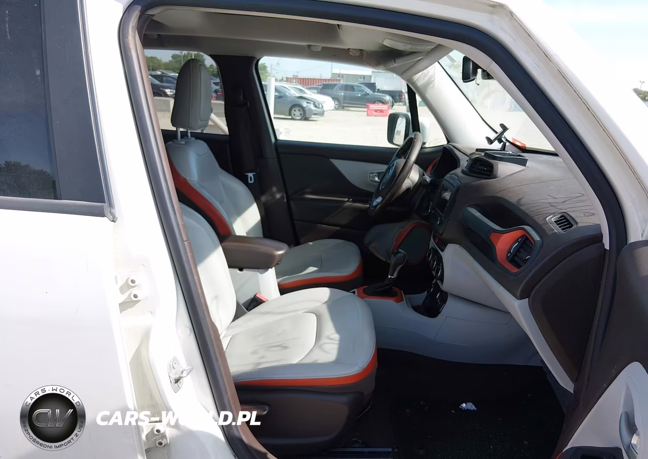 2015 Jeep Renegade Limited VIN:ZACCJBDT7FPC31247 - 5