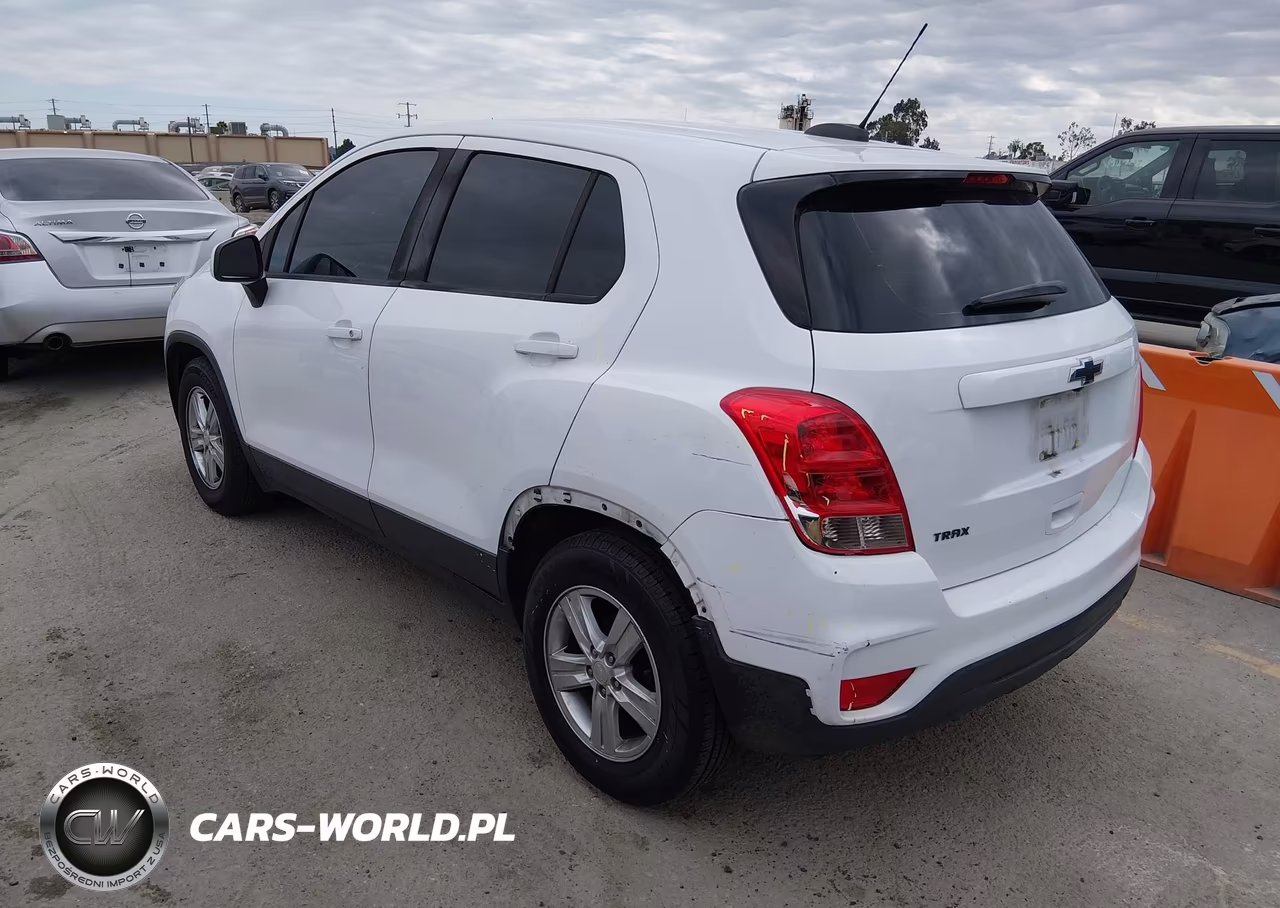 2019 Chevrolet Trax Ls VIN:3GNCJKSB9KL312268 - 3