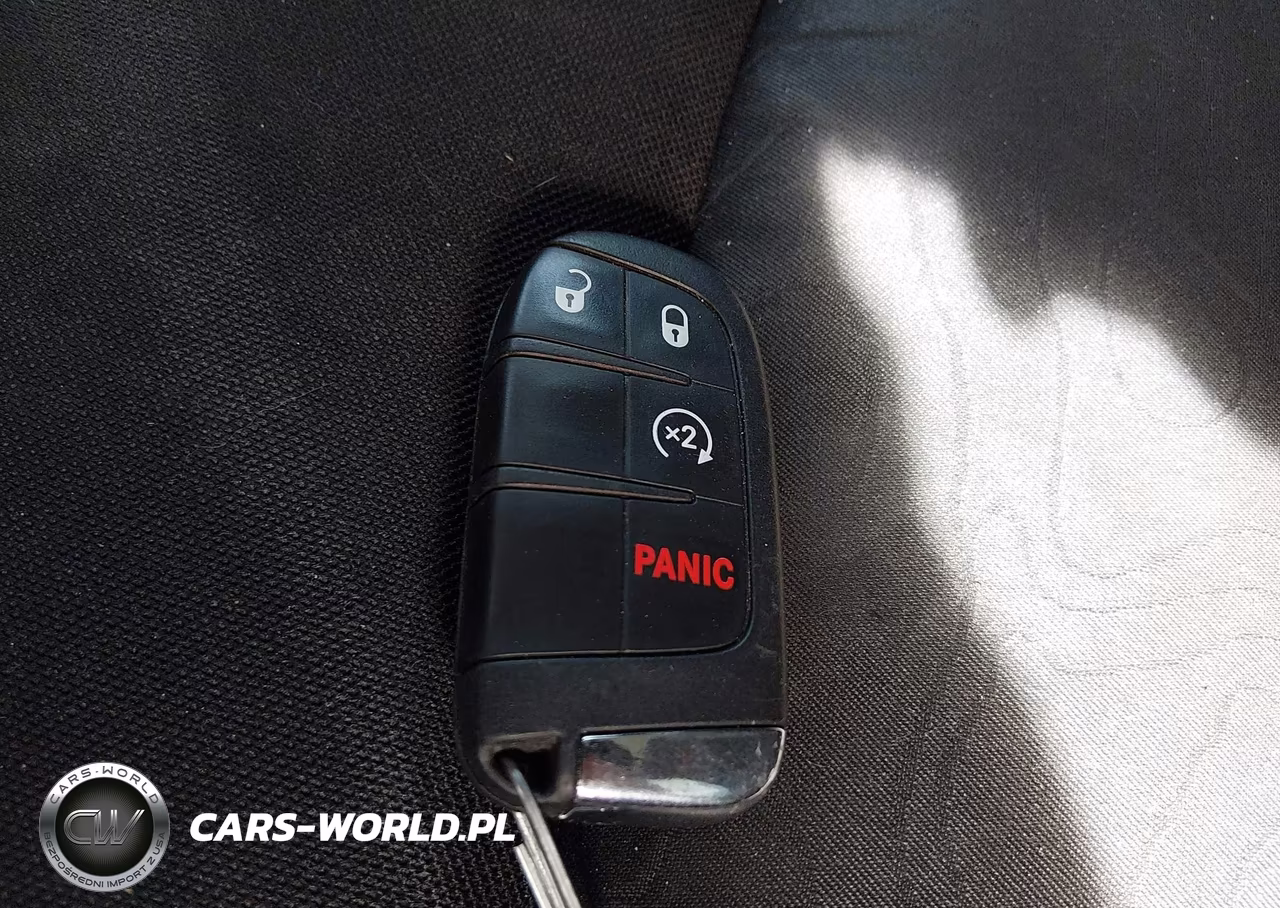 2020 Jeep Renegade Trailhawk 4X4 VIN:ZACNJBC18LPL32671 - 11