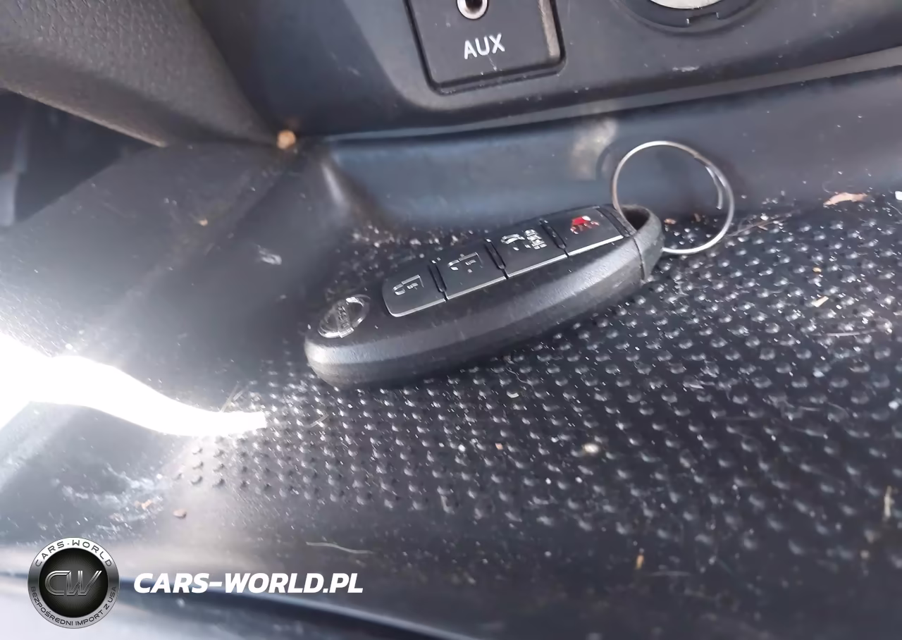 2015 Nissan Rogue Sl VIN:5N1AT2MT8FC791487 - 11