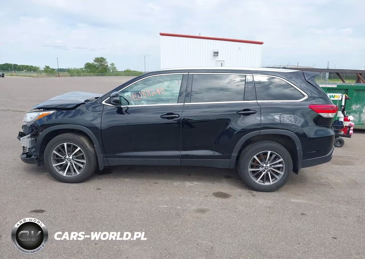 2019 Toyota Highlander Xle VIN:5TDJZRFH9KS604531 - 15
