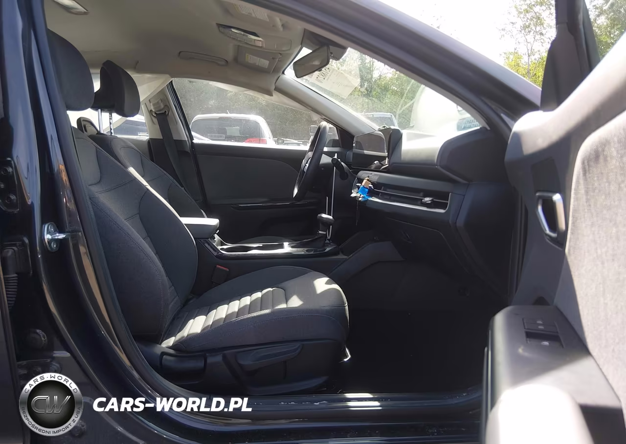 2025 Kia K4 Ex VIN:3KPFU4DE5SE027197 - 5