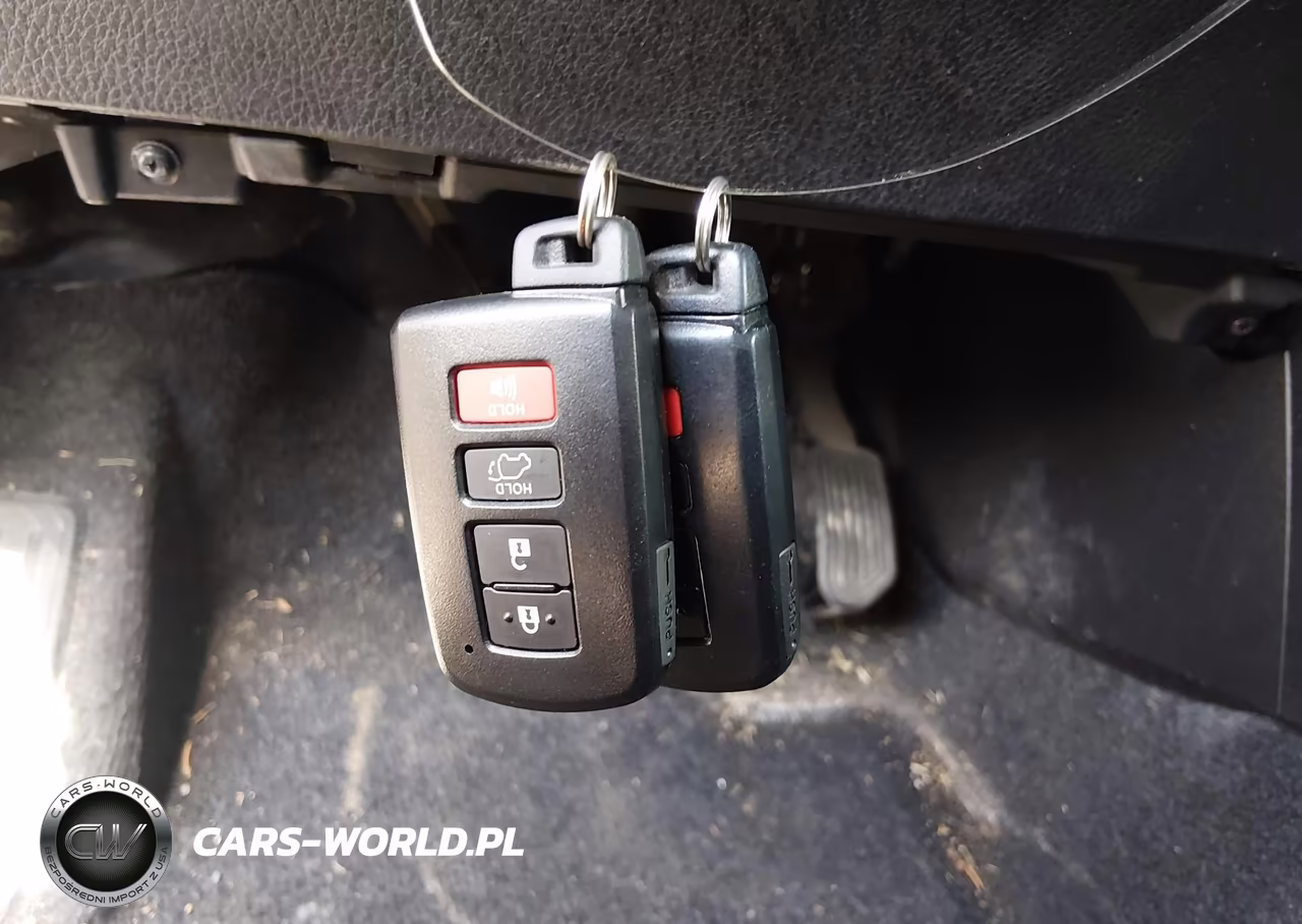 2017 Toyota Rav4 Limited VIN:2T3DFREV1HW563963 - 11