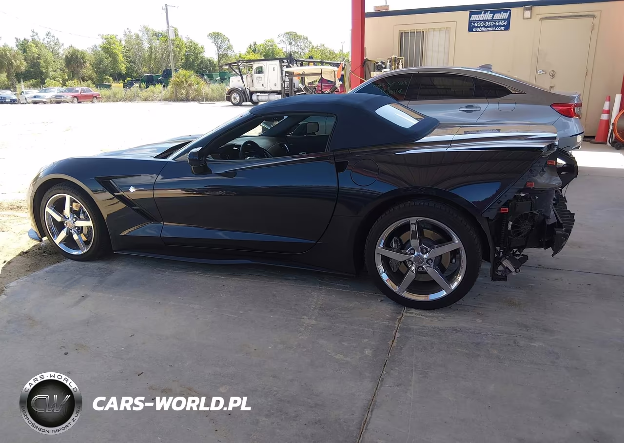 2014 Chevrolet Corvette Stingray VIN:1G1YF3D71E5110455 - 15