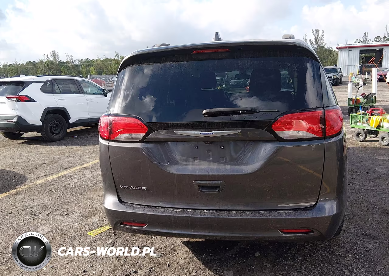 2020 Chrysler Voyager Lxi VIN:2C4RC1DG6LR182406 - 16