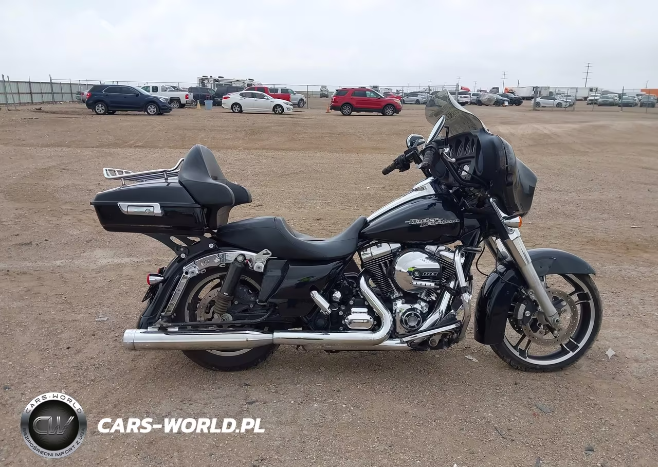 2014 Harley-Davidson Flhx Street Glide VIN:1HD1KBM18EB704986 - 12