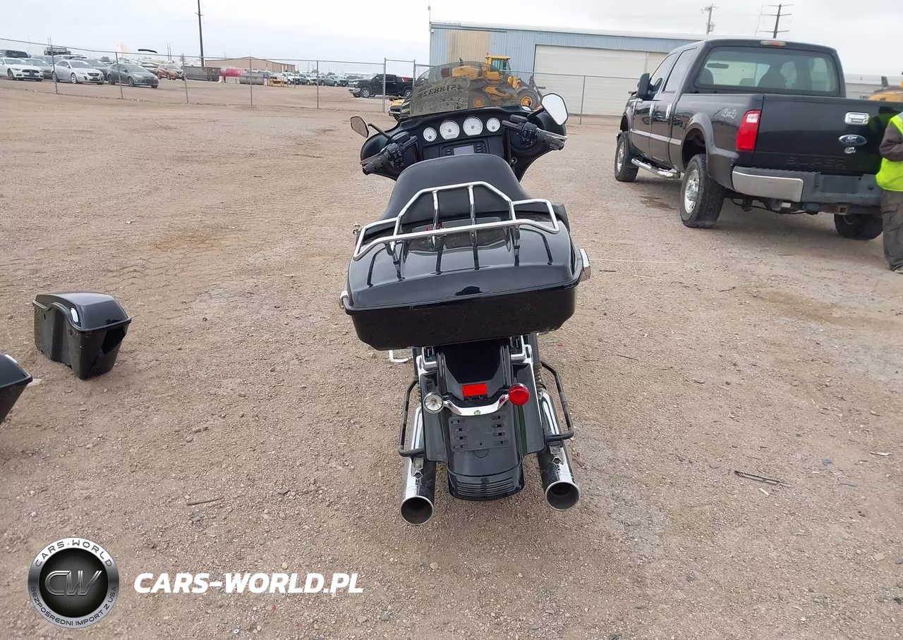 2014 Harley-Davidson Flhx Street Glide VIN:1HD1KBM18EB704986 - 6