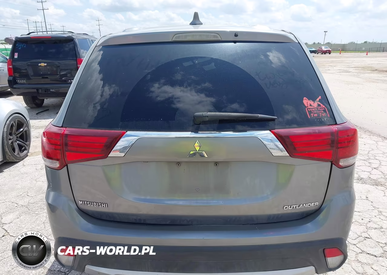 2018 Mitsubishi Outlander Es-Le-Se-Sel VIN:JA4AZ3A33JZ059023 - 17