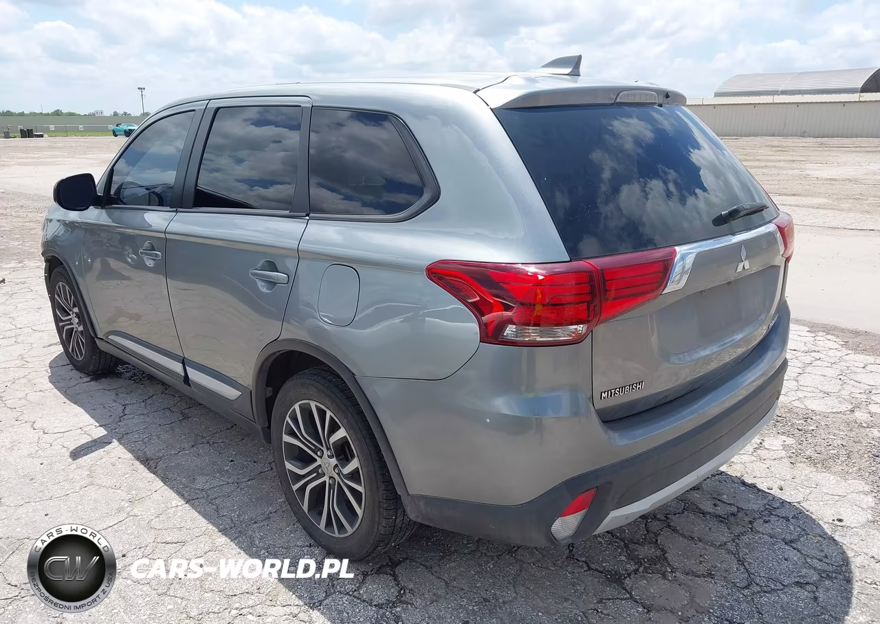 2018 Mitsubishi Outlander Es-Le-Se-Sel VIN:JA4AZ3A33JZ059023 - 3