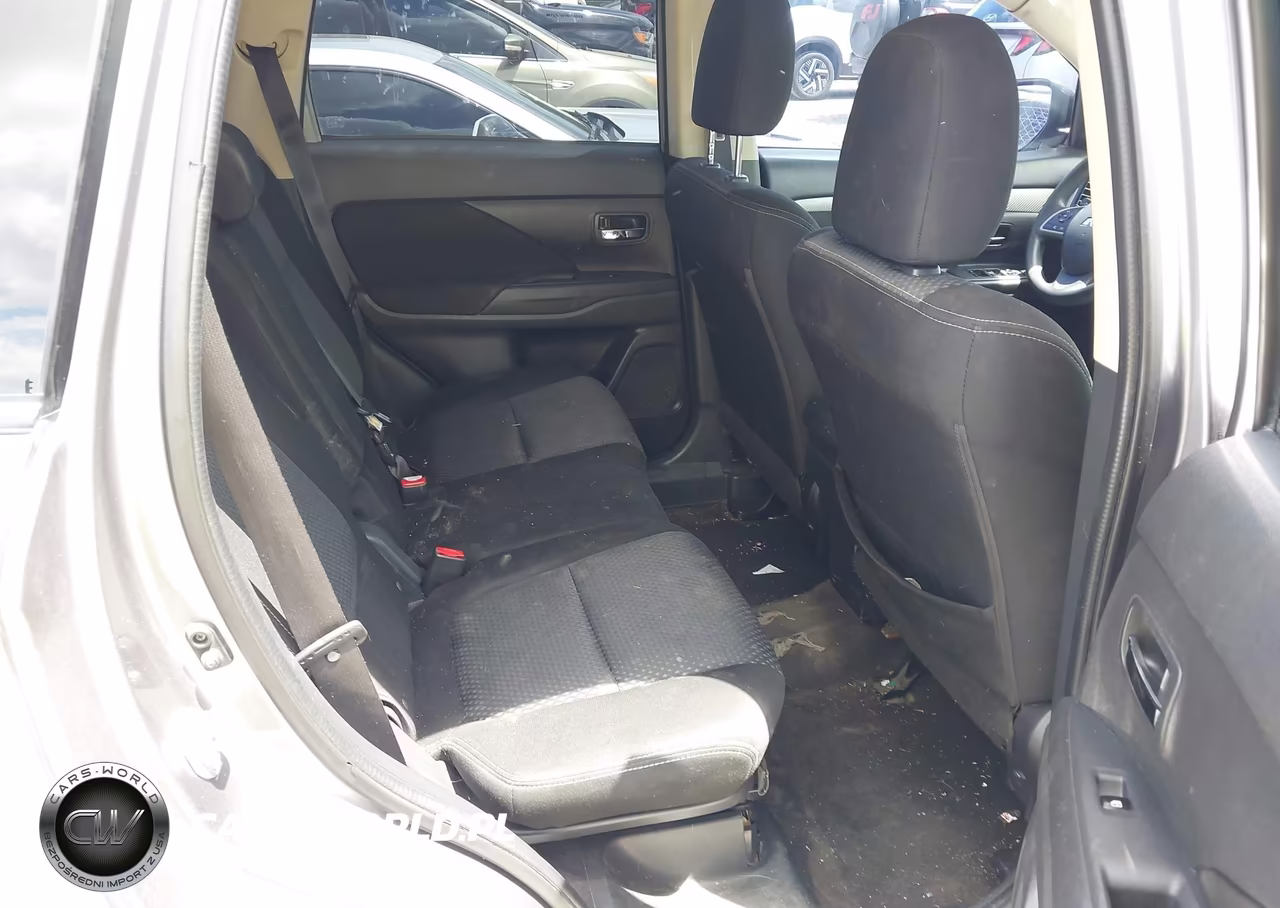 2018 Mitsubishi Outlander Es-Le-Se-Sel VIN:JA4AZ3A33JZ059023 - 8